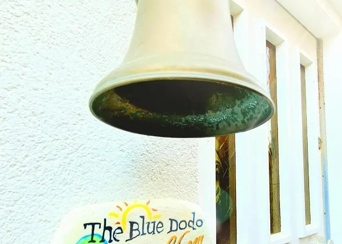 The Blue Dodo